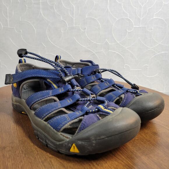 Keen Newport Boys H2 Sandals 7 Blue Depths‎ Gargoyle Athletic Hiking - Picture 1 of 10
